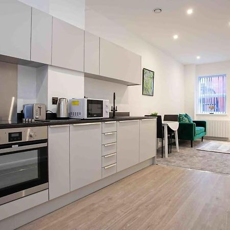 Modern & Stylish 1 Bedroom Apartment In Bolton Exteriér fotografie