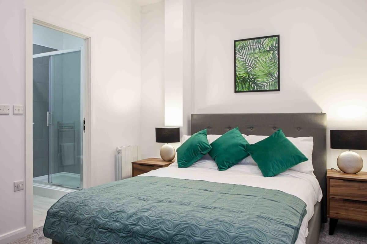 Modern & Stylish 1 Bedroom Apartment In Bolton Exteriér fotografie